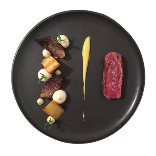 Restaurant dish showcase 3